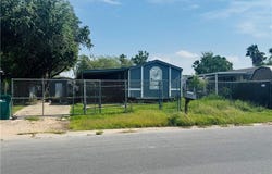 916 W Violet Drive, Pharr, TX 78577