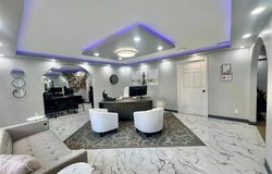 1329 Broadway, Hannibal, MO 63401