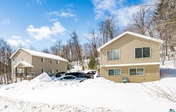 2417 Vermilion Rd, Duluth, MN 55803