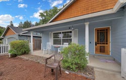 25246 CORKY LN, Veneta, OR 97487