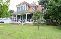 703 S 5th St, McAlester, OK 74501