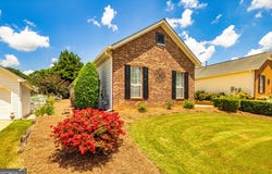 180 Woodgate Drive, Fayetteville, GA 30214