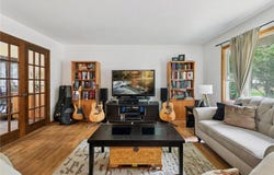605 E 131st Street, Burnsville, MN 55337