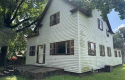146 Clinmar Place, Centralia, IL 62801
