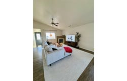 2694 Pinto Ln, IowaCity, IA 52240