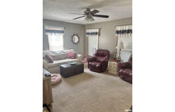 108 Thiesland Drive, Woodson, IL 62695