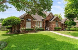 1436 Daventry Drive, DeSoto, TX 75115