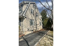 122 Finucane Pl, Woodmere, NY 11598