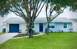 2590 SW Hinchman Street, Port Saint Lucie, FL 34984