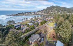 30 Cape Ranch Road, Yachats, OR 97498