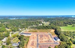 2 Ccrest Drive, Hartwell, GA 30643