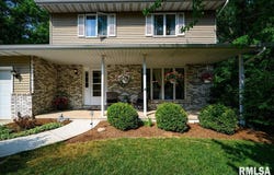 105 APPLE Drive, Metamora, IL 61548