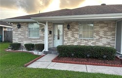 532 DEERFIELD Road, Terrytown, LA 70056