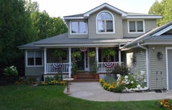 18893 Clipperview, Charlevoix, MI 49720