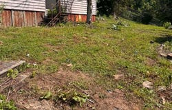 412 Bowen Lane, Inez, KY 41224