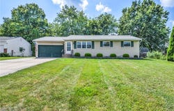 708 Charlotte Drive, Brunswick, OH 44212