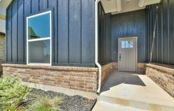 10617 Little Sallisaw Creek Drive, Yukon, OK 73099