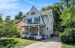 606 N Park Street NE, Grand Rapids, MI 49525