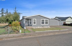 346 E 10TH Pl, JunctionCity, OR 97448