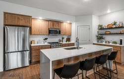 402 W Manhattan Avenue unit: B, Manhattan, MT 59741
