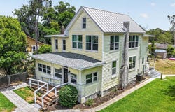 708 E LEMON AVENUE, EUSTIS, FL 32726
