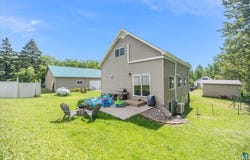 7531 Brighton St, Duluth, MN 55804