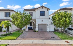 3471 W 110th St, Hialeah, FL 33018-2179