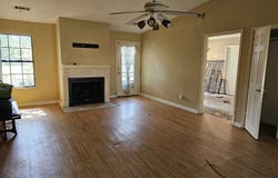 14201 krestview Drive, Mabelvale, AR 72103