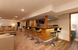 2308 Royal Drive, Cedar Falls, IA 50613