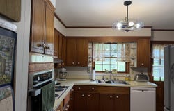 273 Shawnee Drive, Scottsville, KY 42164