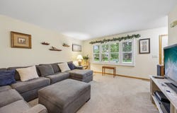 109 Weaver Drive, Cary, IL 60013