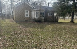 402 S Broadway Street, Union City, MI 49094