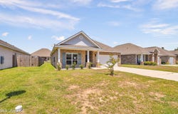 7348 Shearwater Way, Ocean Springs, MS 39564