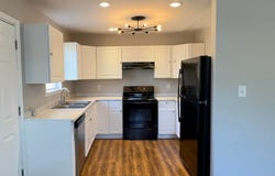 114 Celestial St, Spartanburg, SC 29306