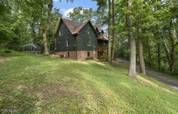 1008 Cox Trail Place, Kingsport, TN 37660