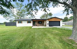 3560 N State Road 9, Hope, IN 47246