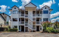 101 Island DR, Horseshoe Bay, TX 78657