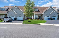 14 Green Tree Circle, Hazlet, NJ 07730