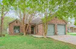 109 Briar Green Drive, Youngsville, LA 70592