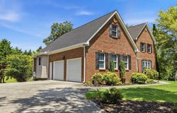 227 English Oaks Drive NE, Cleveland, TN 37323