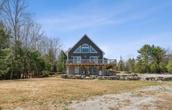 67 Brandons Lane, Bowdoinham, ME 04008