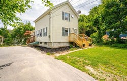 10 Fountain Street, Gardiner, ME 04345