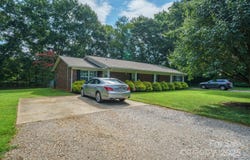 197-199 Hershel Lackey Road, Lincolnton, NC 28092