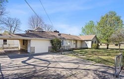 409 W 8Th St, Russellville, AR 72801