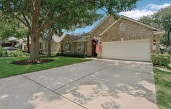 16832 Squaw Valley LN, Austin, TX 78717