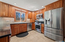 11 Hickory Hill, Vernon, CT 06066