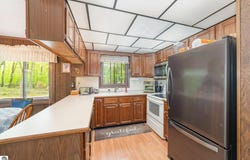 1670 Ivy Drive, Farwell, MI 48622