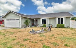 328 Outback Lane, Glendale, OR 97442