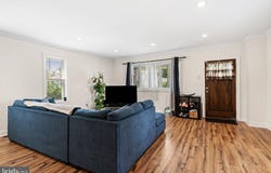 1009 PENNSYLVANIA AVENUE, PROSPECT PARK, PA 19076