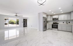 9044 N 16TH Drive, Phoenix, AZ 85021